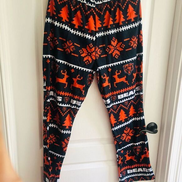 NWT Chicago Bears NFL Crew Neck Pajamas Set Tshirt & Pants Set‎ Size Medium Men - Picture 5 of 10